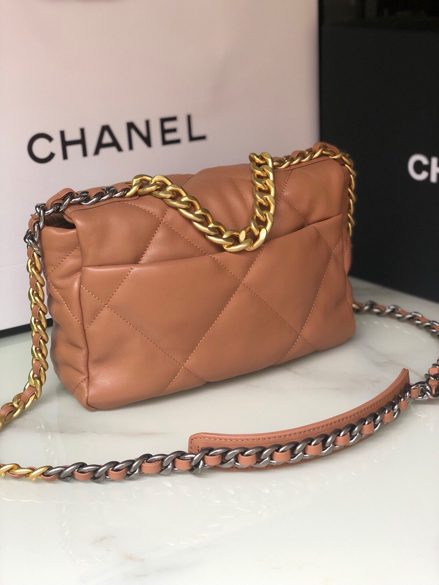 Ch**el 19 HANDBAG Shiny Leather, Gold-Tone, Silver-Tone & Ruthenium-Finish Metal Caramel 6.2 × 10.1 × 3.5 in
