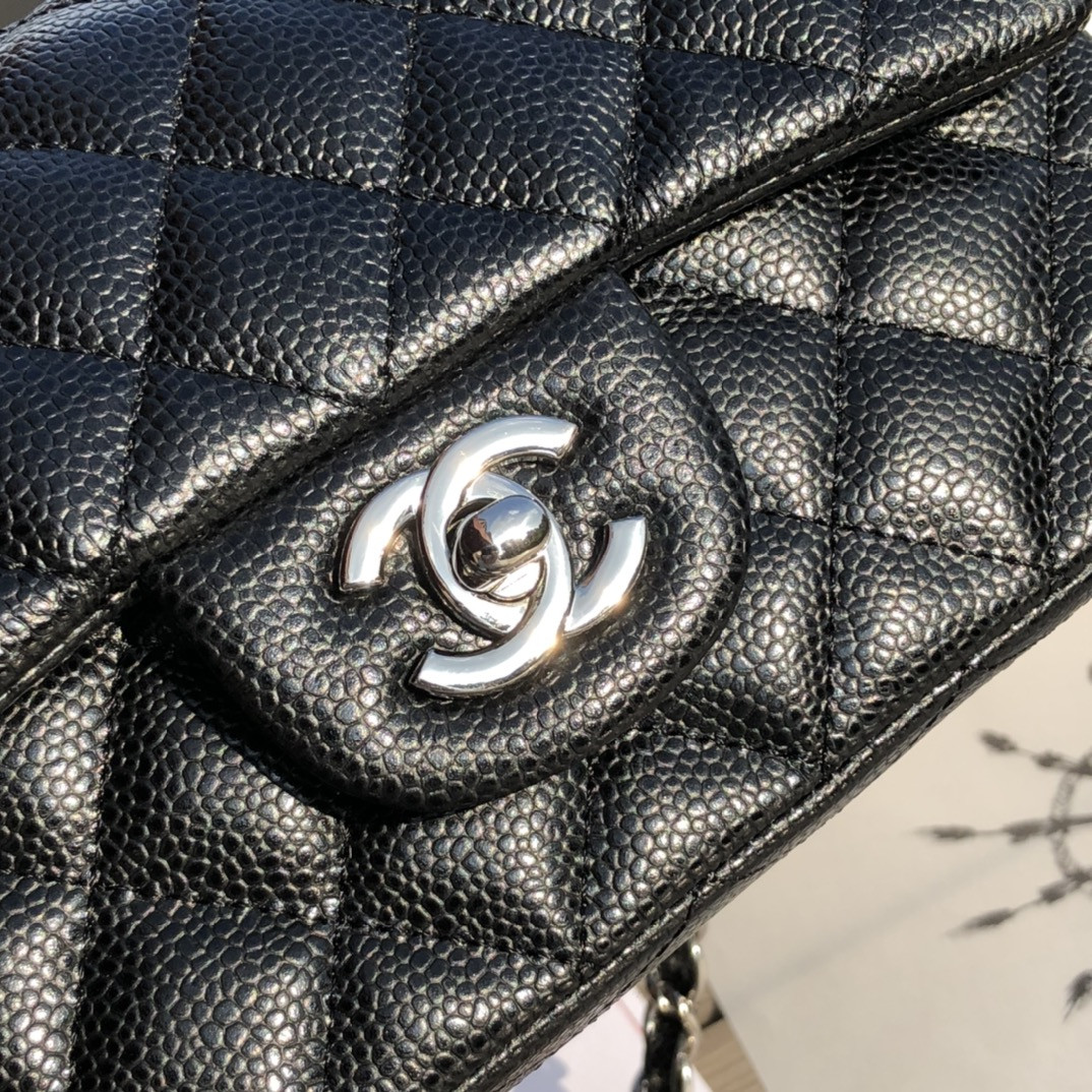 Ch**el MINI FLAP BAG BLACK 4.7 × 7.8 × 2.3 in