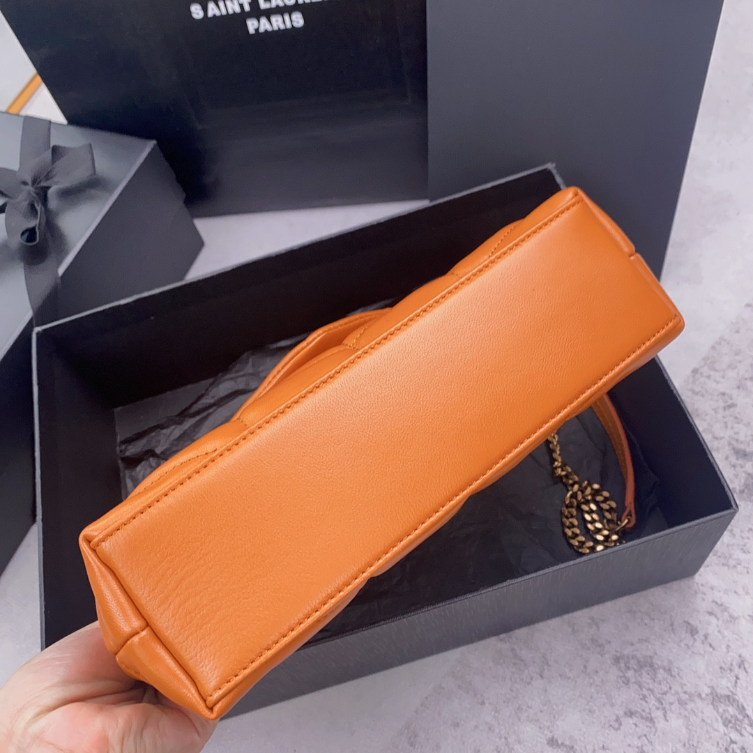 Y51 PUFFER IN LEATHER ORANGE 23 X 15.5 X 5.8 CM