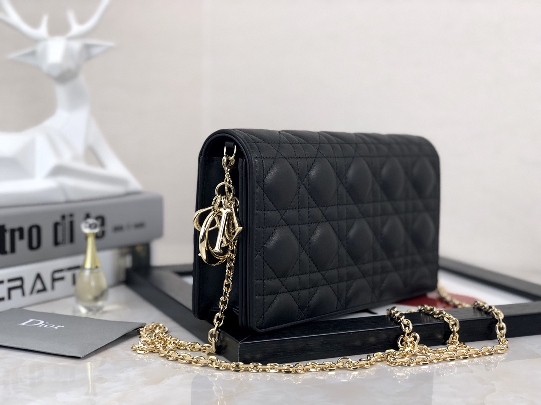 Lady D10r Pouch Black Cannage 8.5 x 4.5 x 1 inches