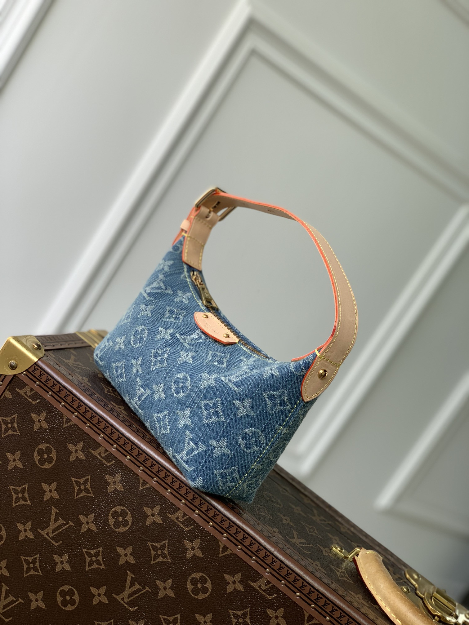 l0vis Vvtt0n m82949 hills pochette 18.5 x 11 x 6.6 cm