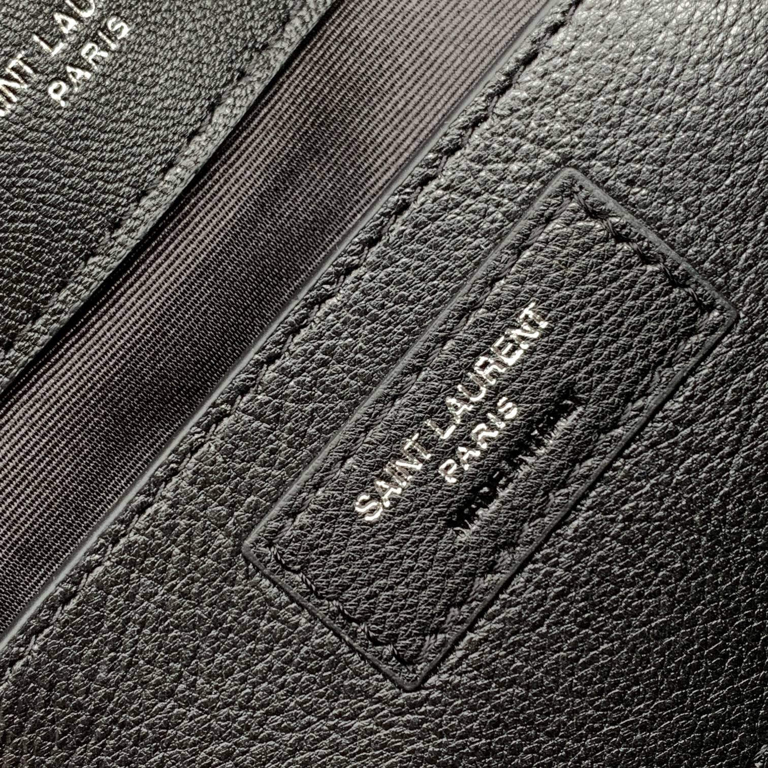 Y51 COLLEGE LARGE IN QUILTED LEATHER BLACK 32X21X8 CM
