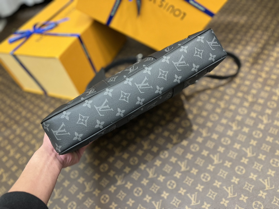 LV M46457 Porte-Documents Voyage PM 36.5 x 27.5 x 6 cm