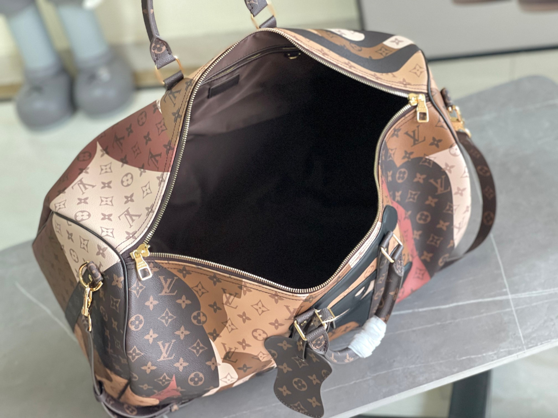 LV Virgil Abloh Basketball Keepall 55 M35577