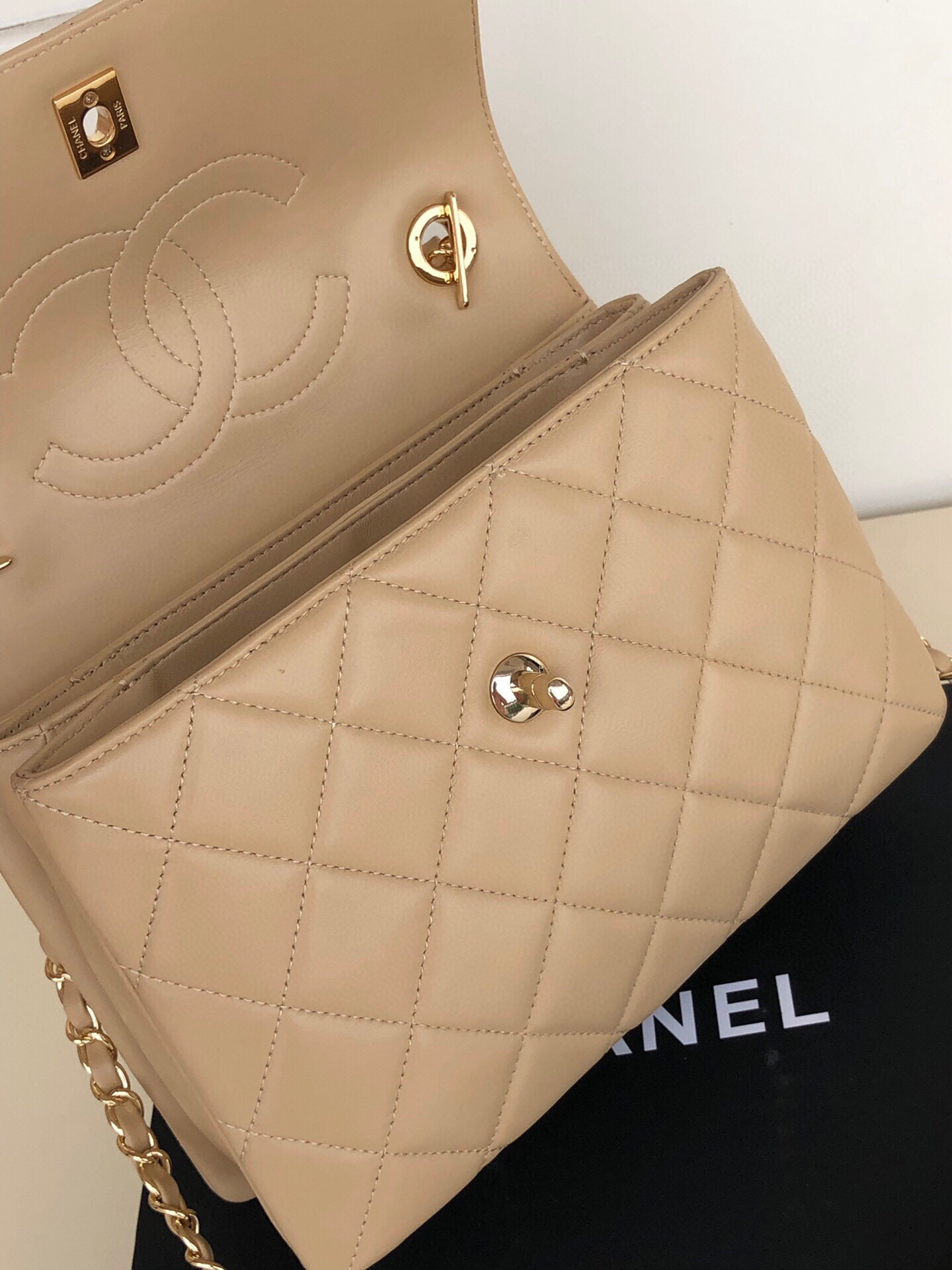 Ch**el FLAP BAG WITH TOP HANDLE 6.6 × 9.8 × 4.7 in
