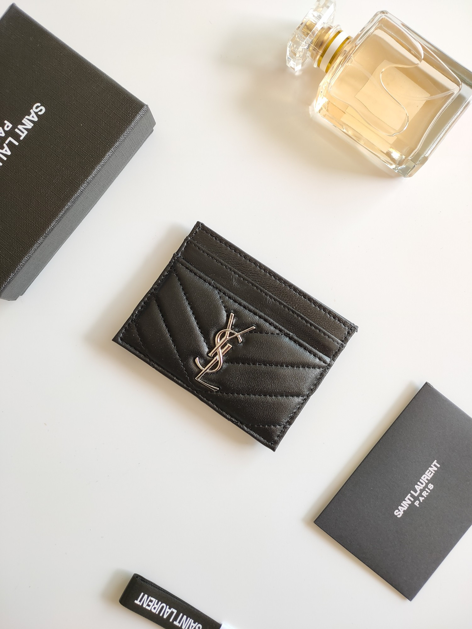 Y51 card holder 10.5×7.5×0.5cm