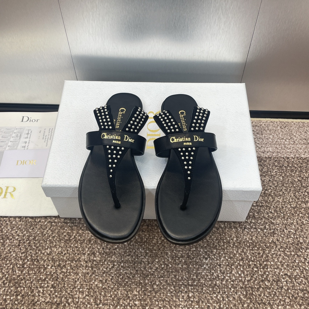 UA D10r Slide 24SS