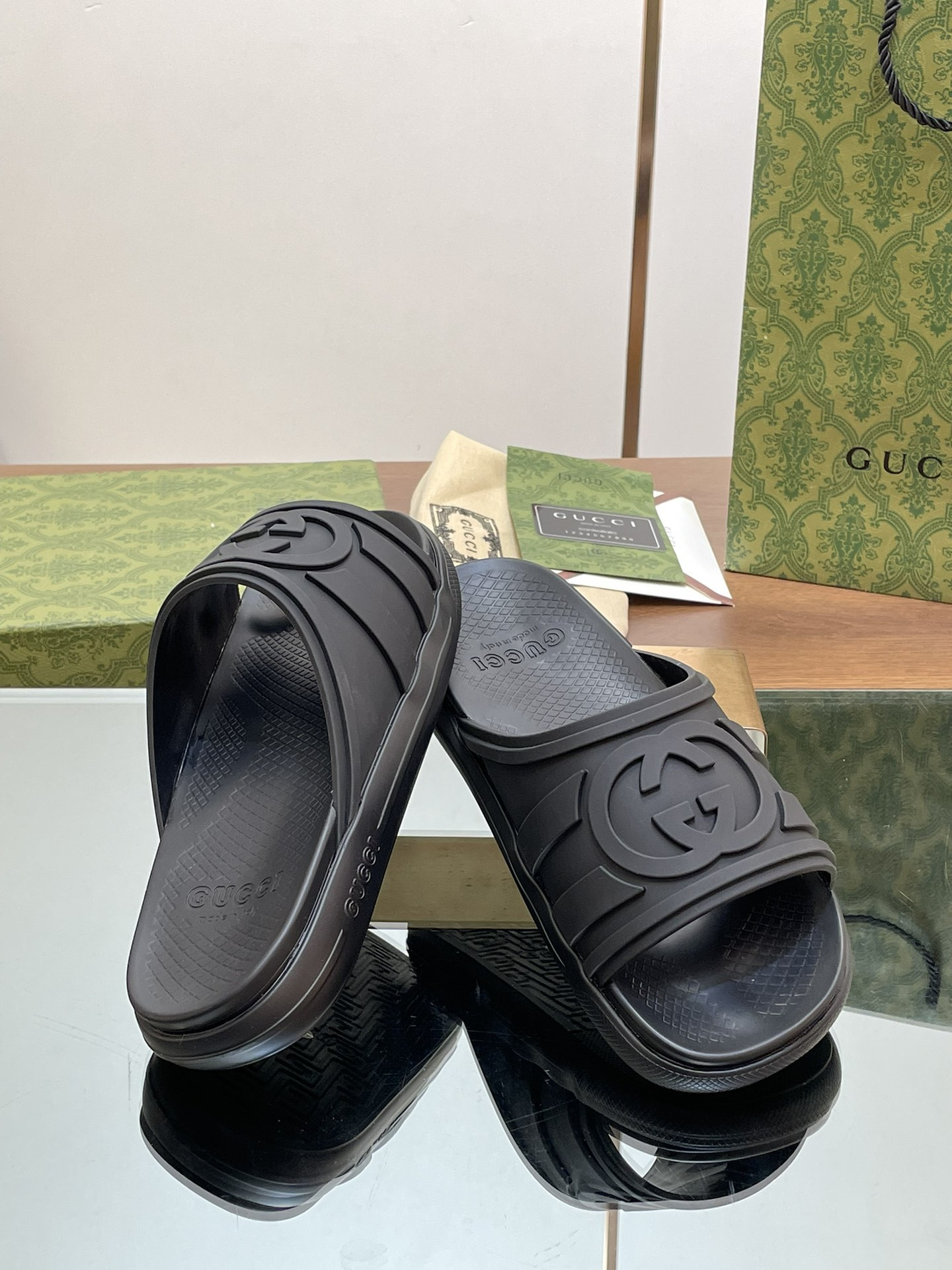 UA Gvc*1 INTERLOCKING G SLIDE SANDAL