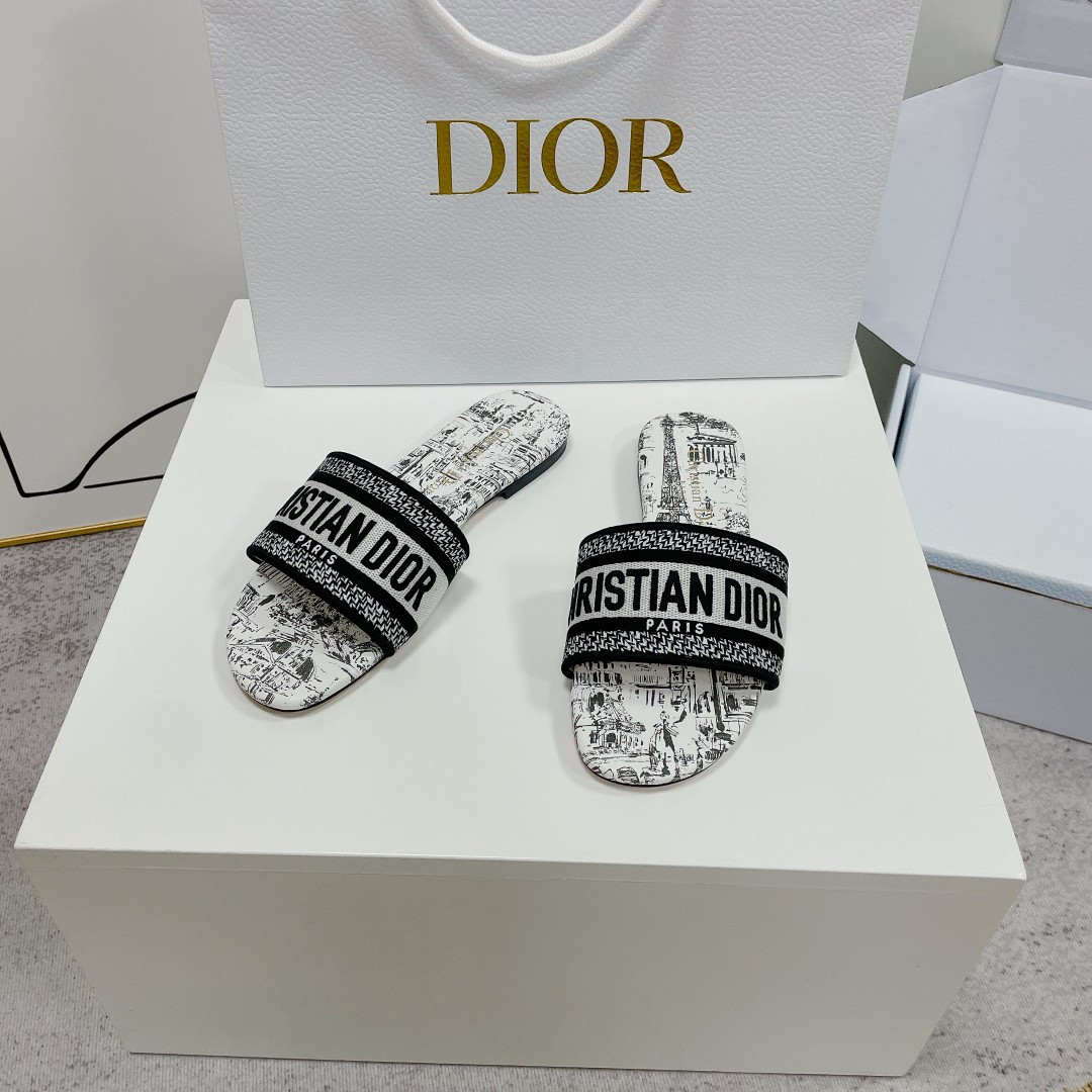 UA D10r Dway Slide