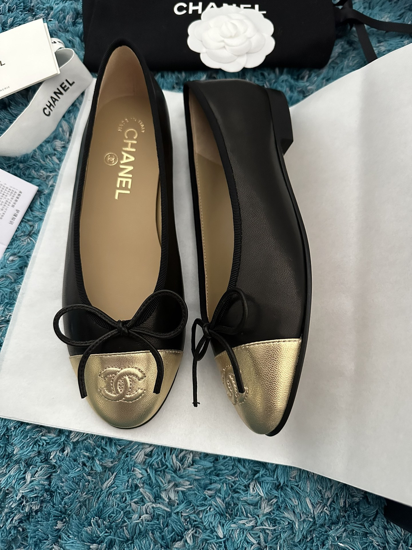 UA Ch**el BALLET FLATS