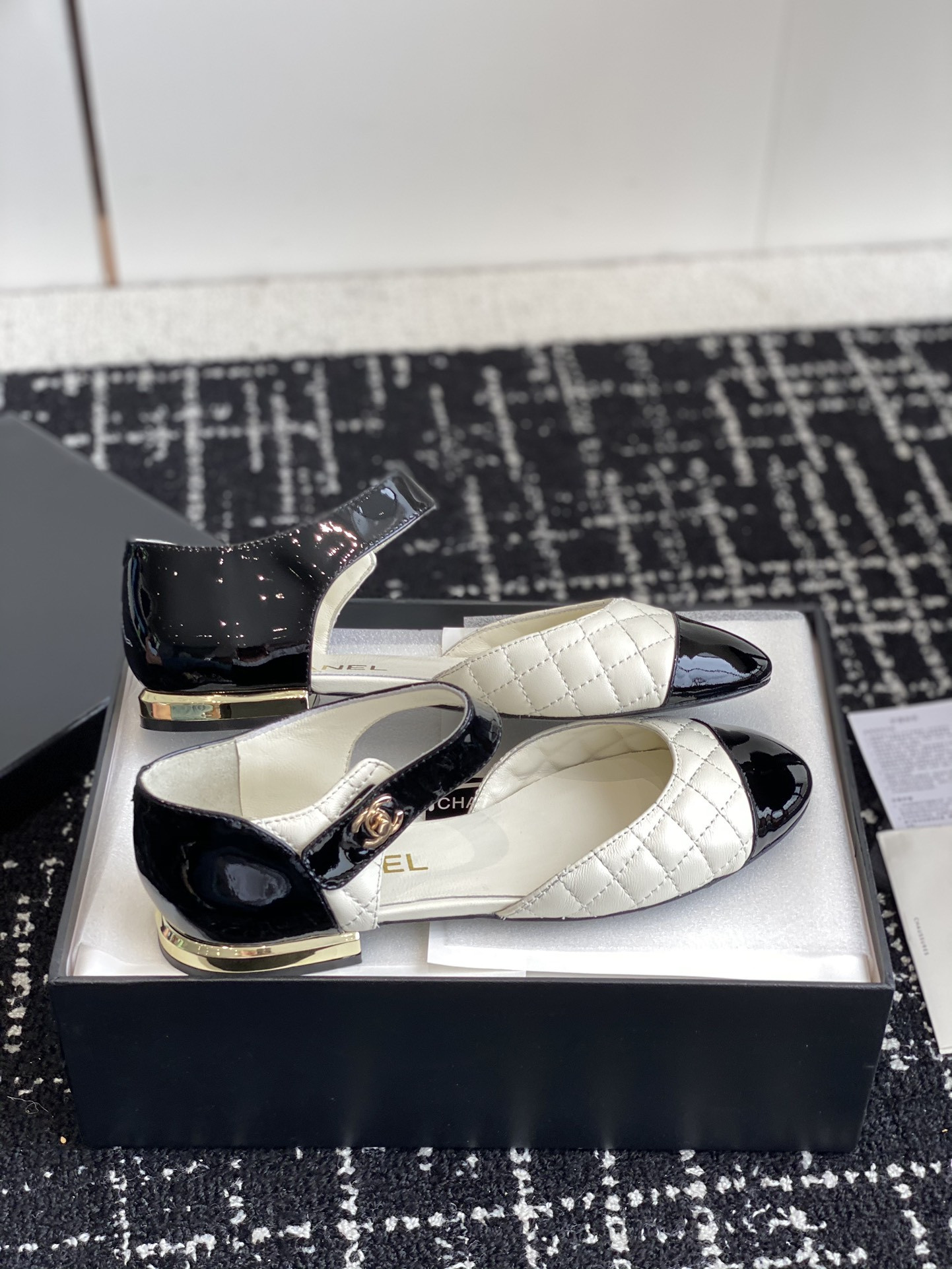 UA Ch**el MARY JANES
