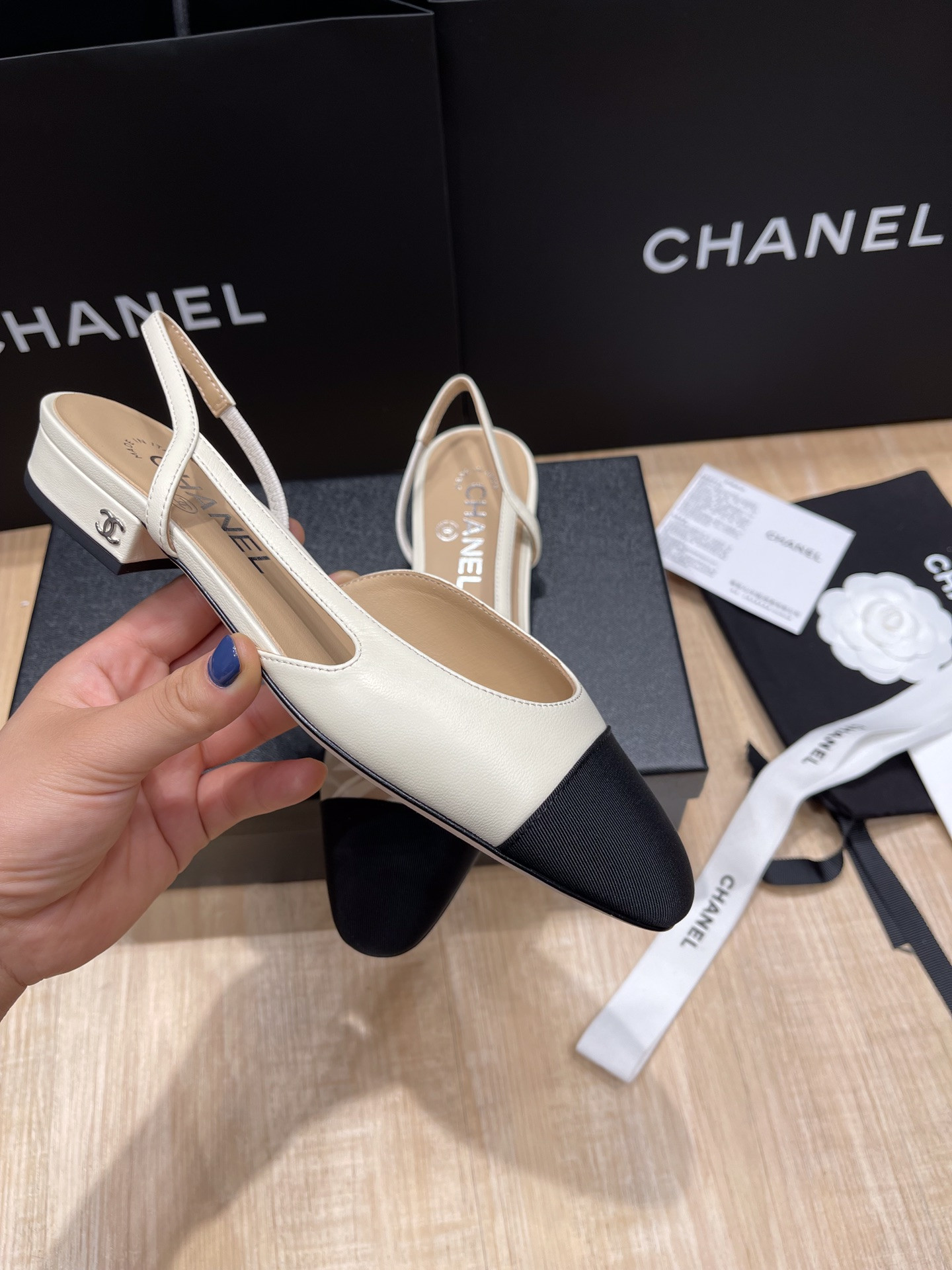 UA Ch**el SLINGBACKS FLAT