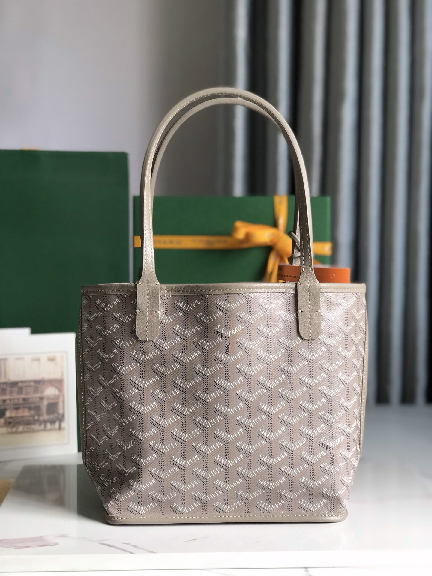 G09ard Anjou Mini Bag 20 cm x 10 cm x 20 cm