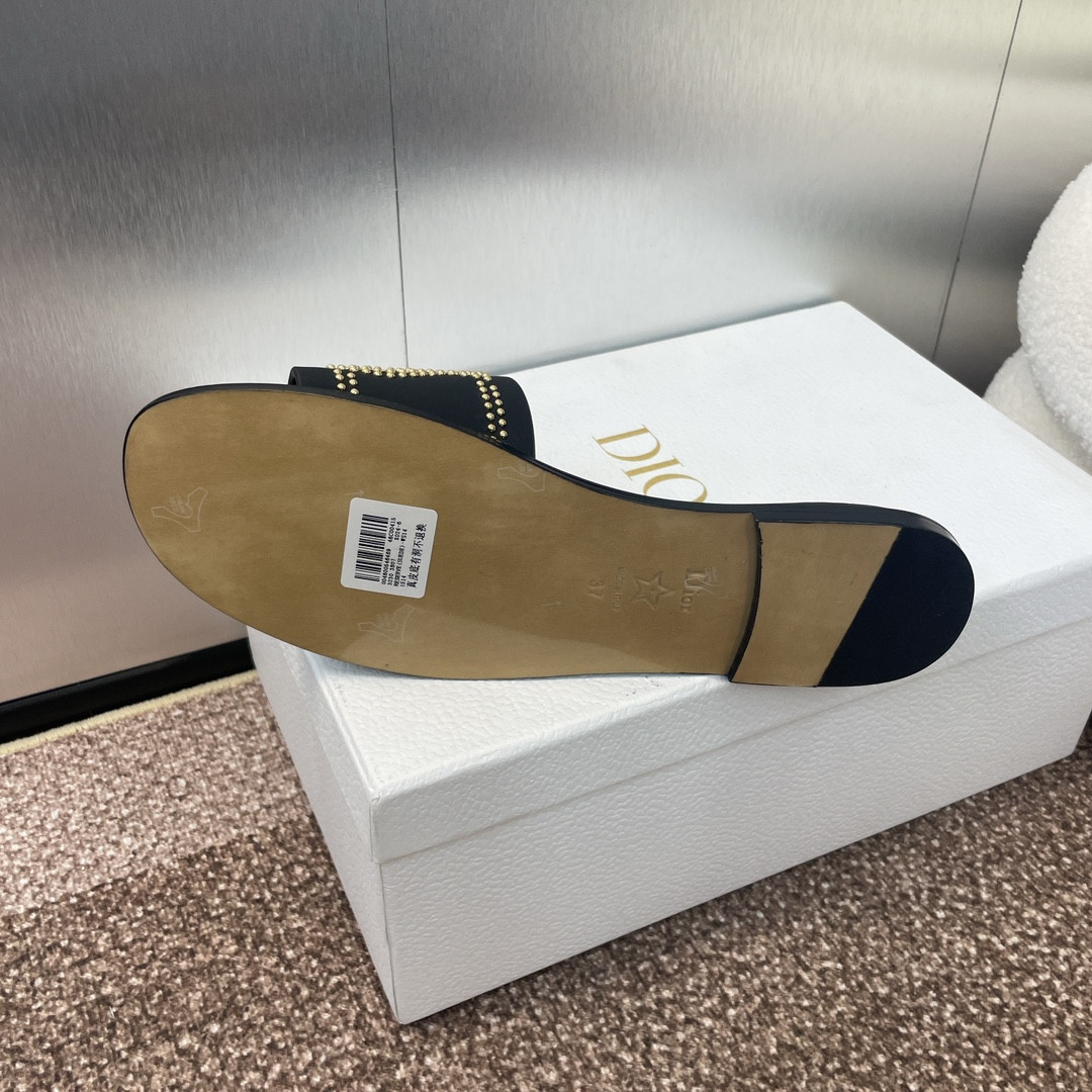 UA D10r Dway Slide