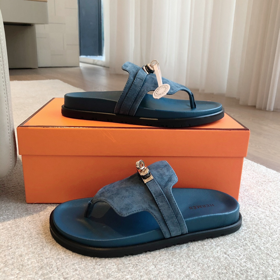 UA H**me5 Empire Sandal