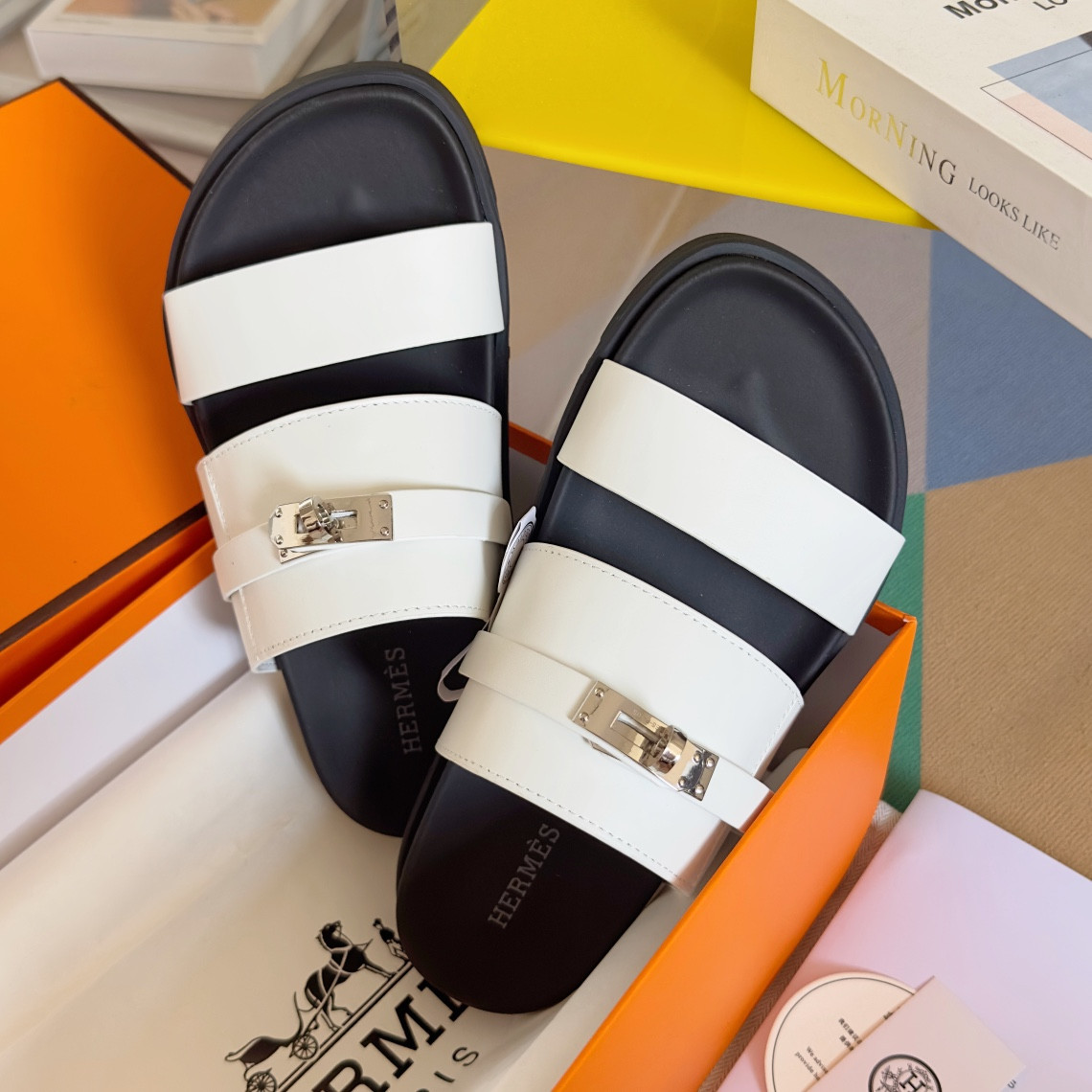 UA H**me5 Jackson sandal