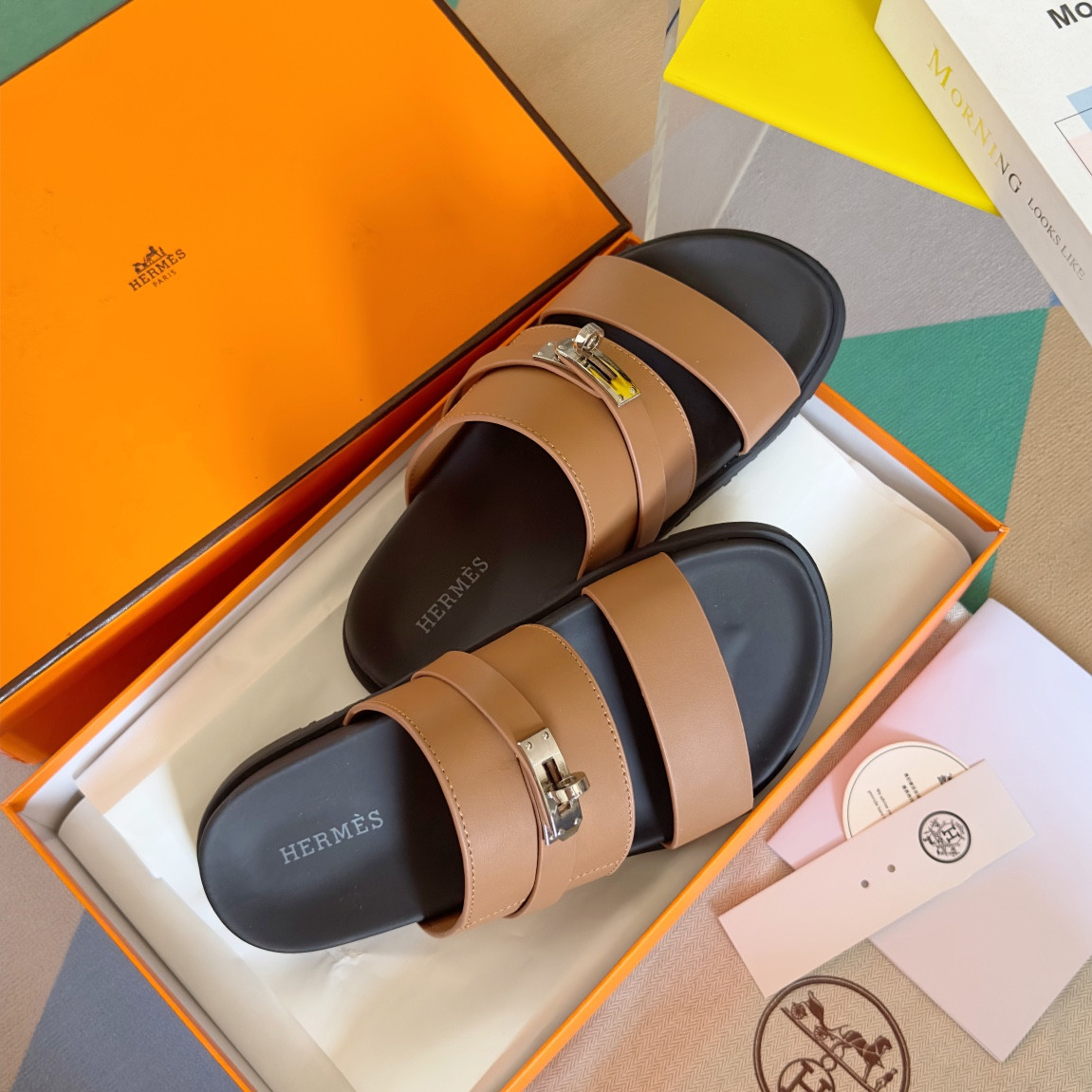 UA H**me5 Jackson sandal