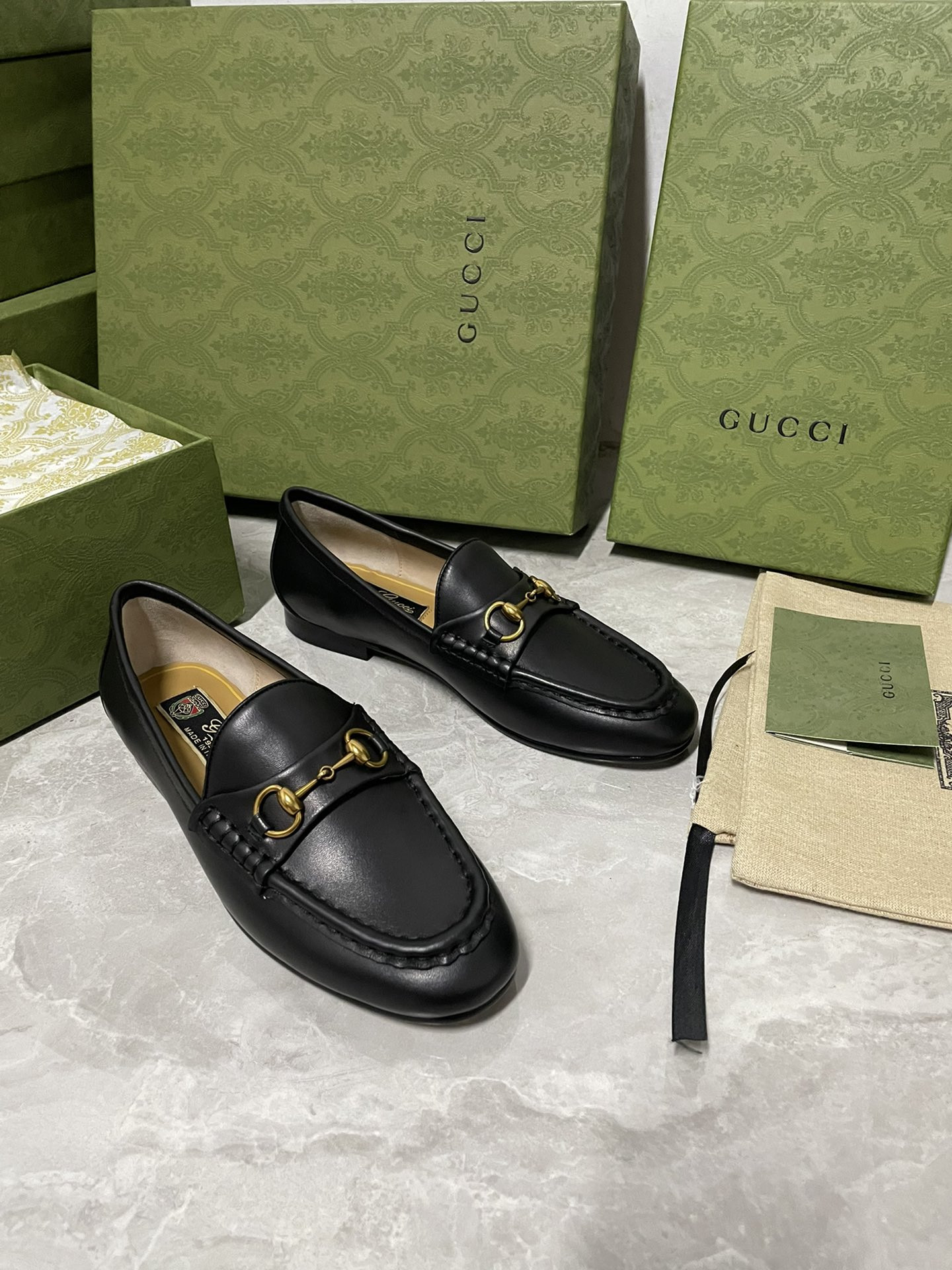 UA Gvc*1 WOMEN'S HORSEBIT LOAFER