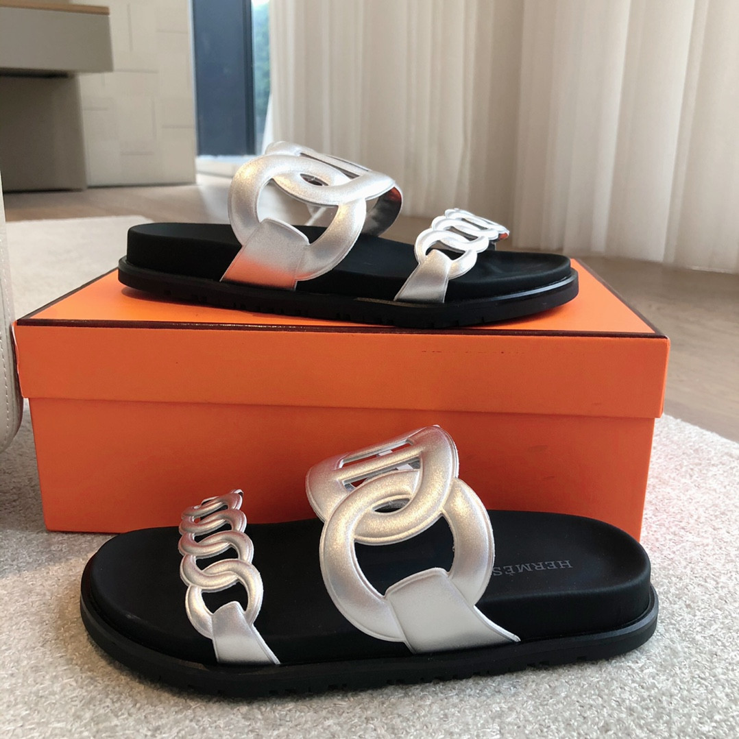 UA H**me5 Extra sandal