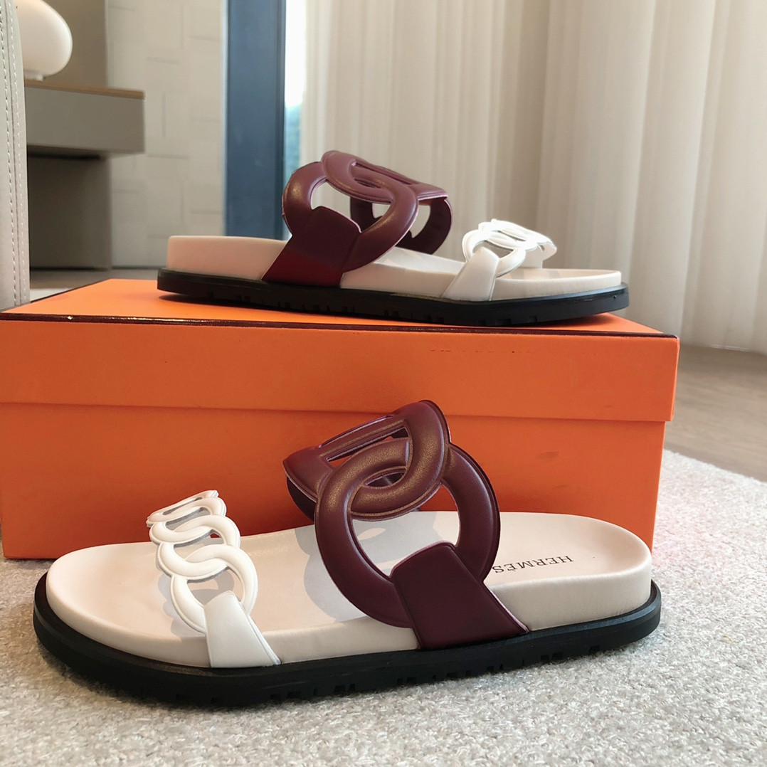 UA H**me5 Extra sandal