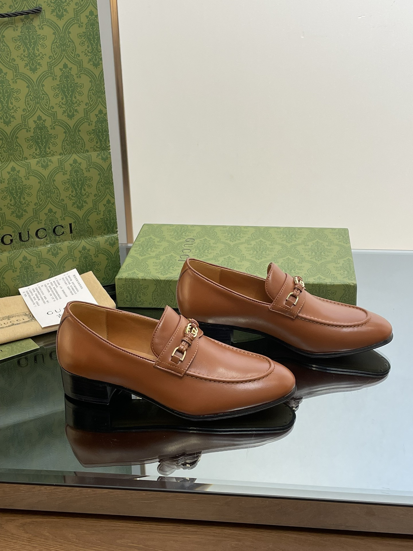 UA Gvc*1 INTERLOCKING G LOAFER