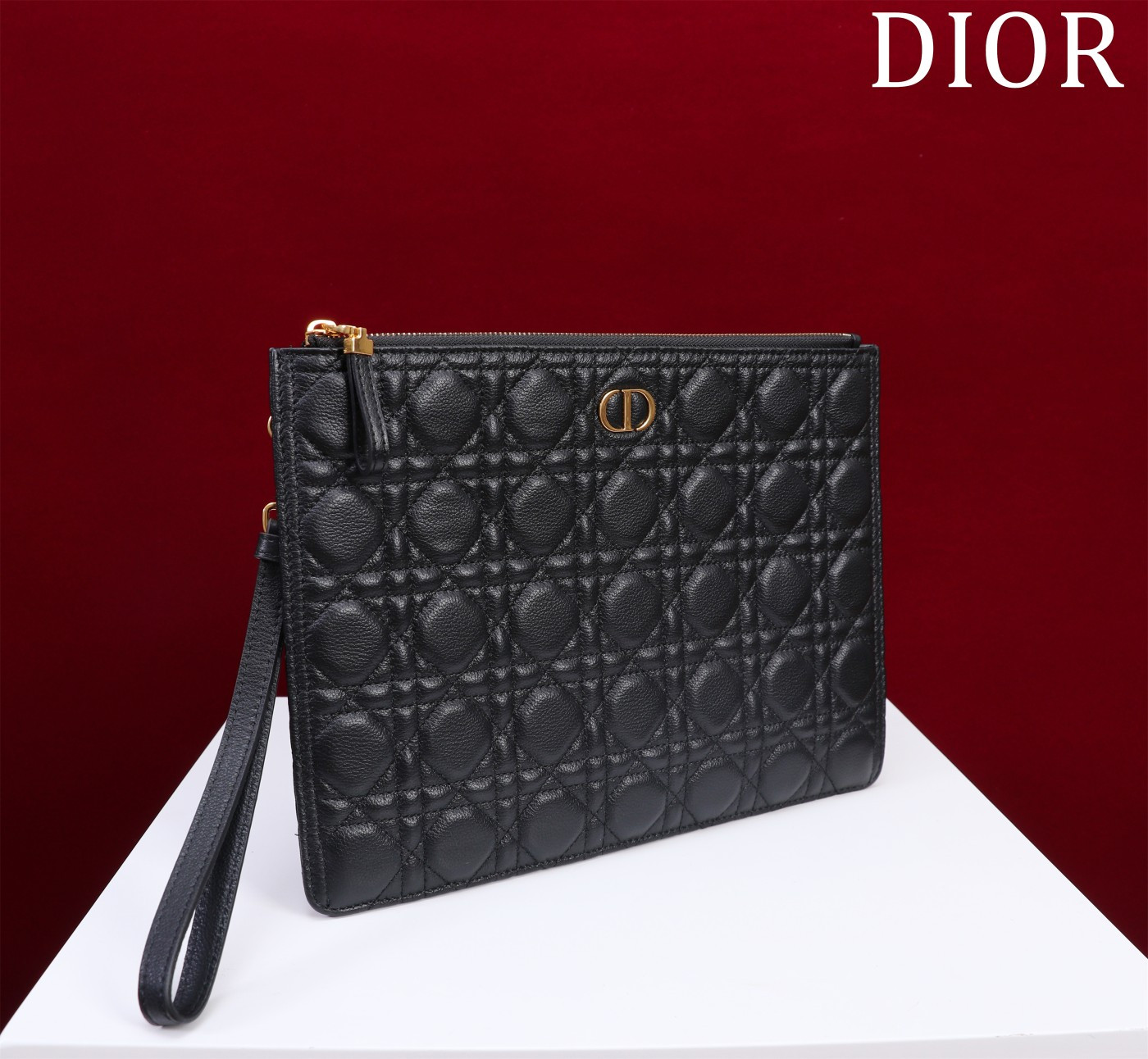 Large D10r Caro Daily Pouch 30 x 21.5 cm