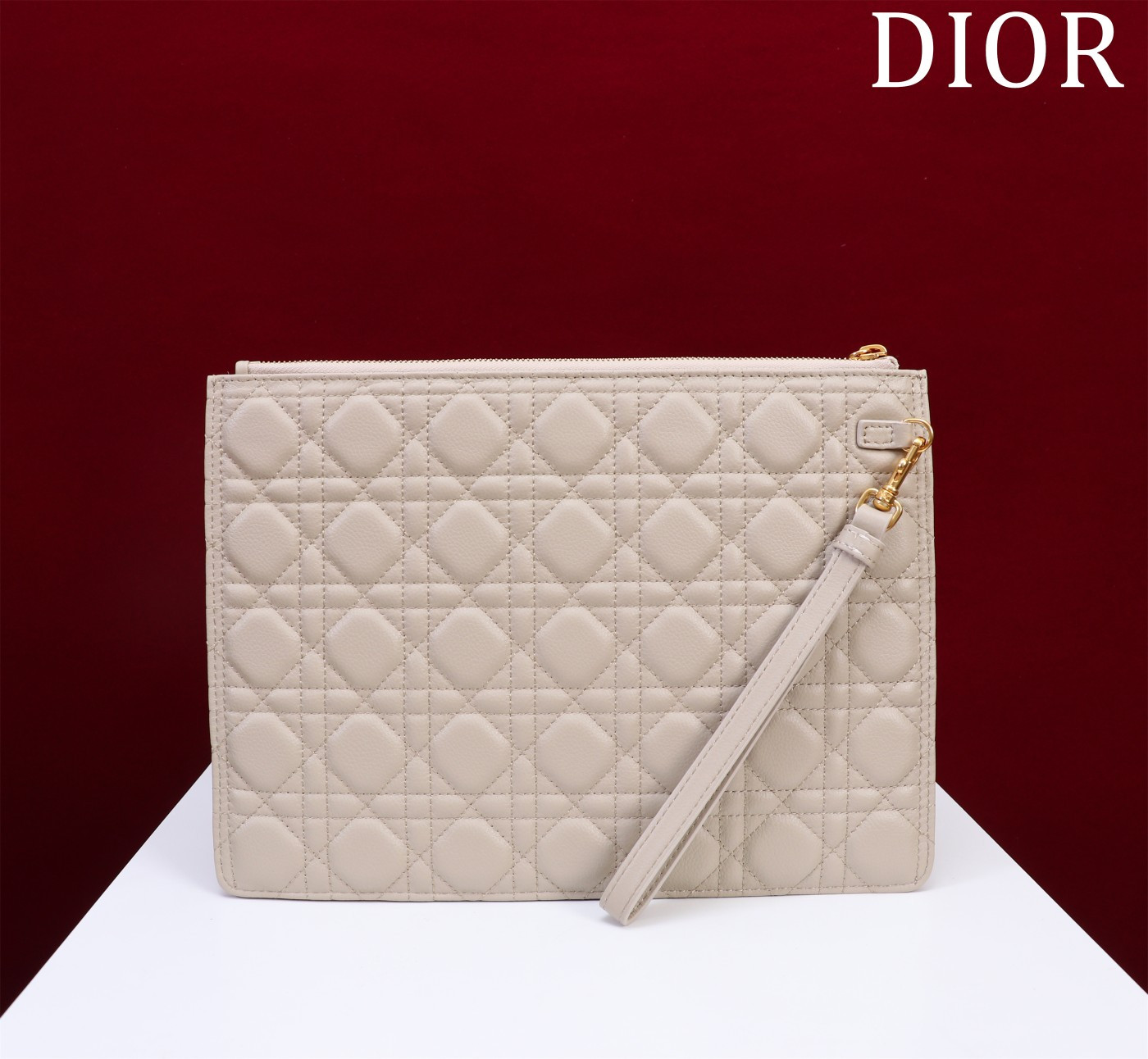 Large D10r Caro Daily Pouch 30 x 21.5 cm