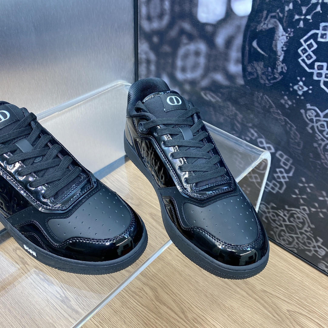 UA D10r B27 Sneaker