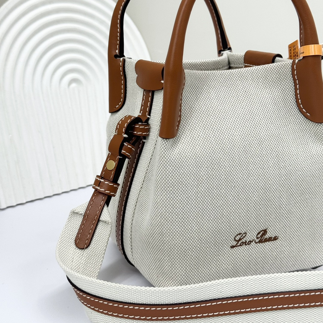 L0r0 P1ana Micro Bale bag  Cotton, Linen 23 x 16 x 14 cm