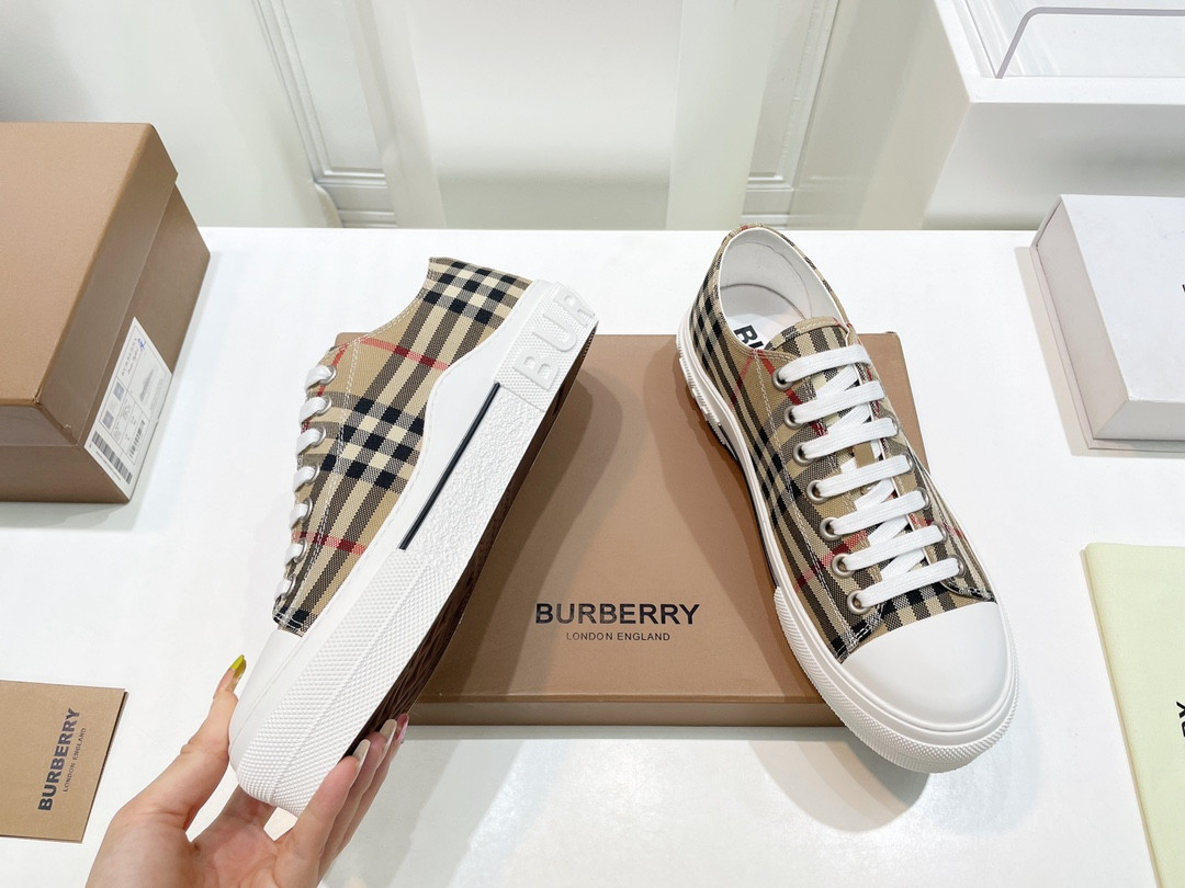 UA Bv*b*rry Check Sneakers