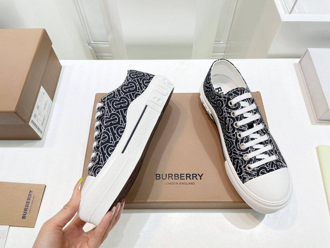 UA Bv*b*rry Sneakers