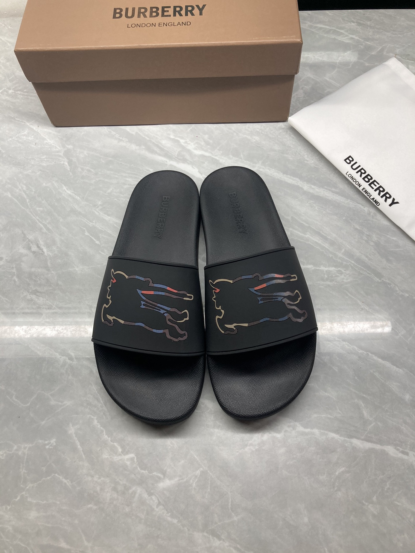 Bv*b*rry Slides