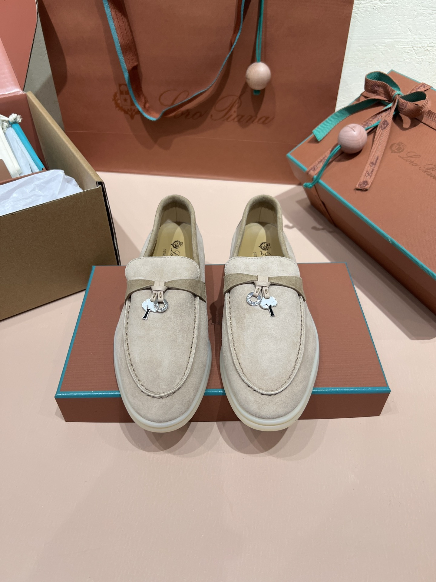 UA L0r0 P1ana Summer Charms Walk Loafers
