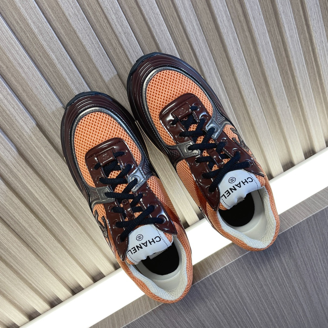 UA Ch**el SNEAKER