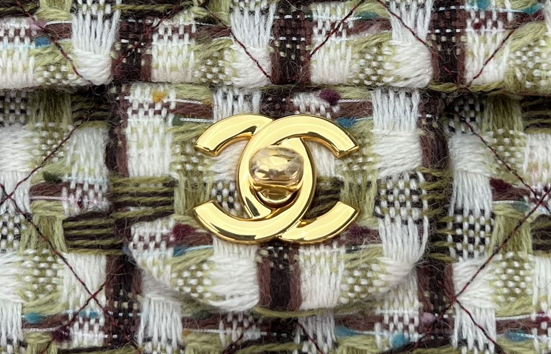 Ch**el Classic Flap Bag 25cm