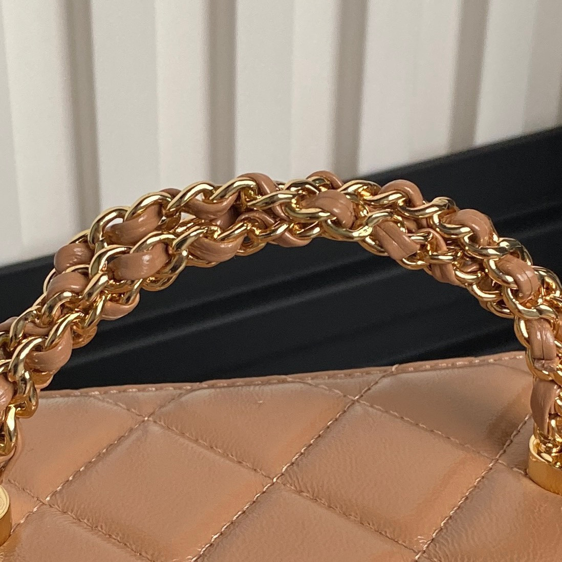 Ch**el Clutch With Chain 9.5x 17x 8CM