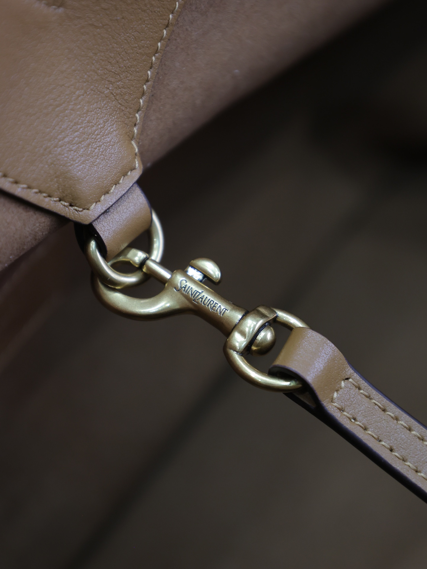 Y51 WHY TOTE 38 39x34x22cm