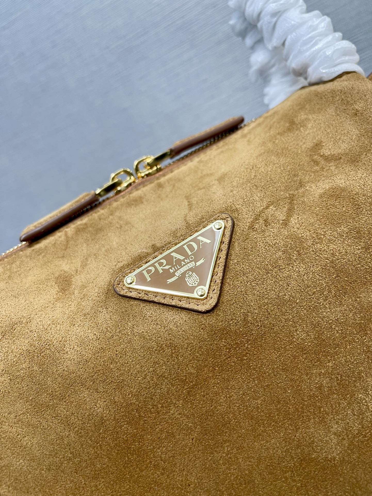 Pra*a Medium suede shoulder bag 28x18x11cm