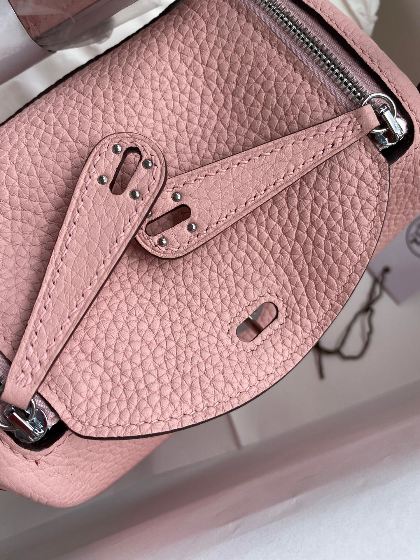 H**me5 Mini lindy 19cm