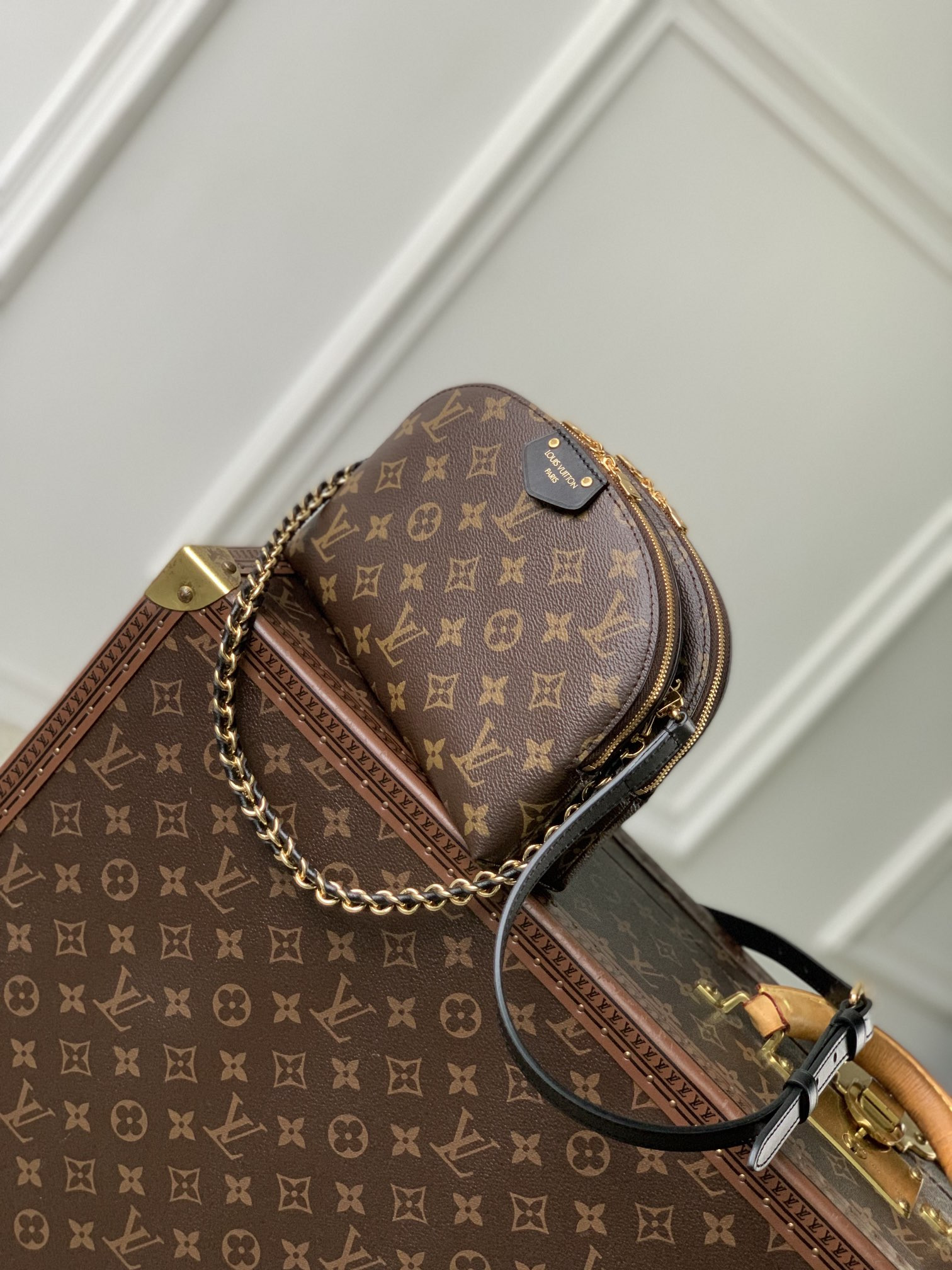 LV Be Alma M12996 23x15x7cm