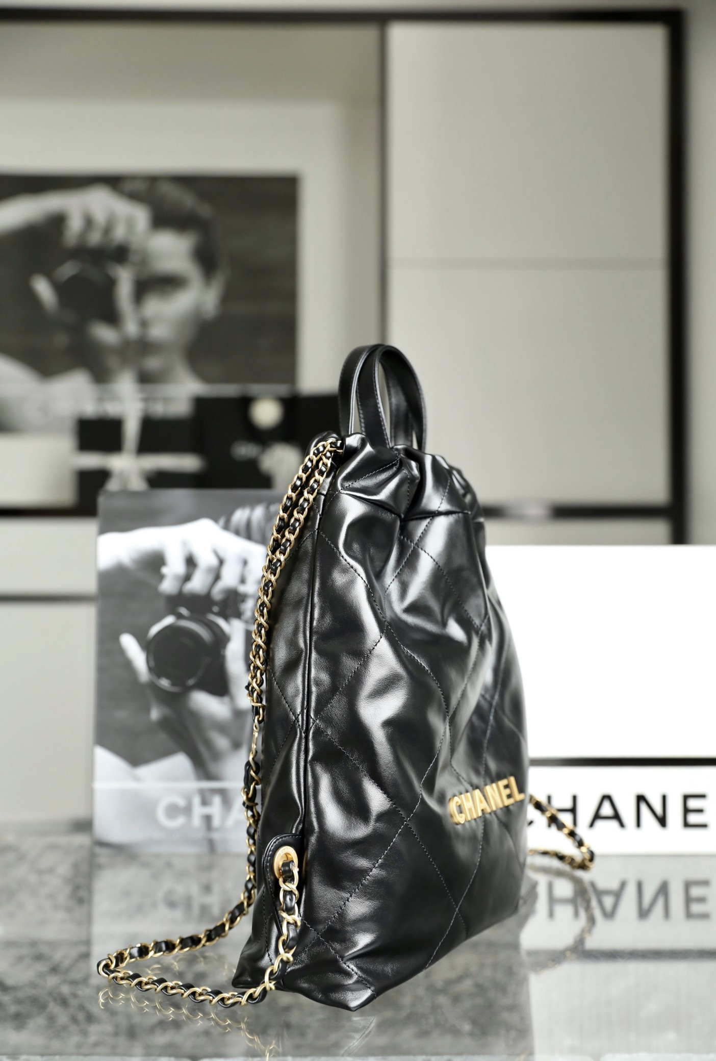 Ch**el 22 Handbag Calfskin 29x34x10.5cm