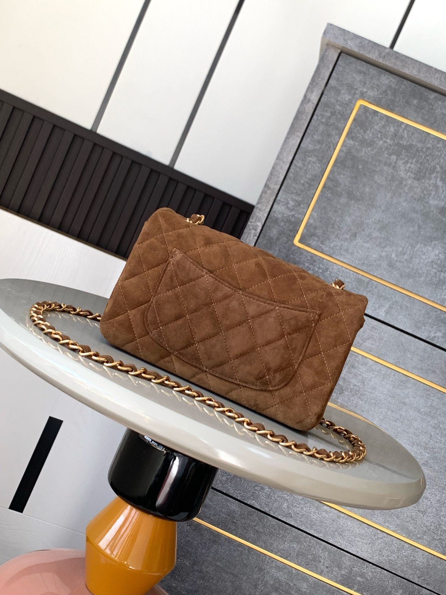 Ch**el MINI CLASSIC 11.12 HANDBAG 20 12×20×6cm