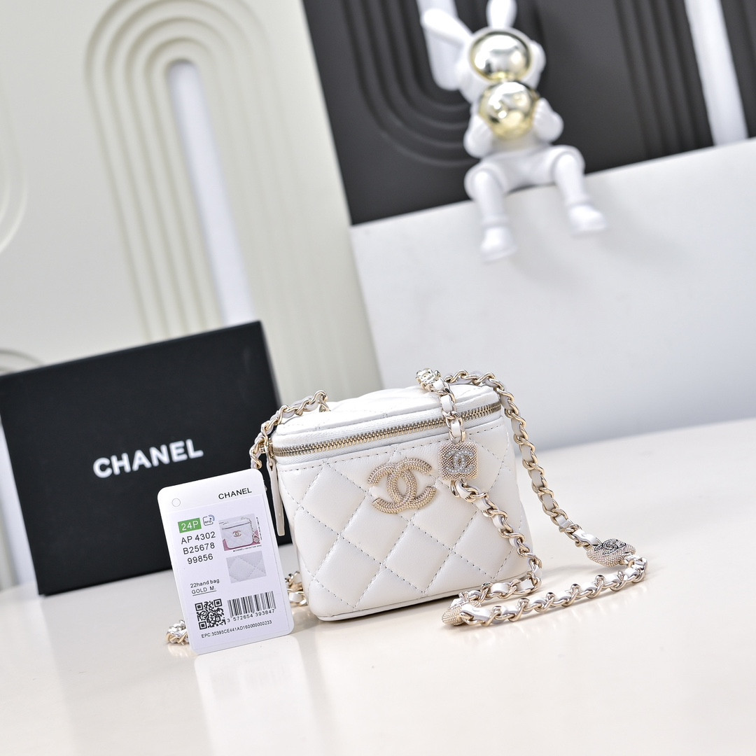Ch**el Small Vanity with Chain 8.5x11x7cm