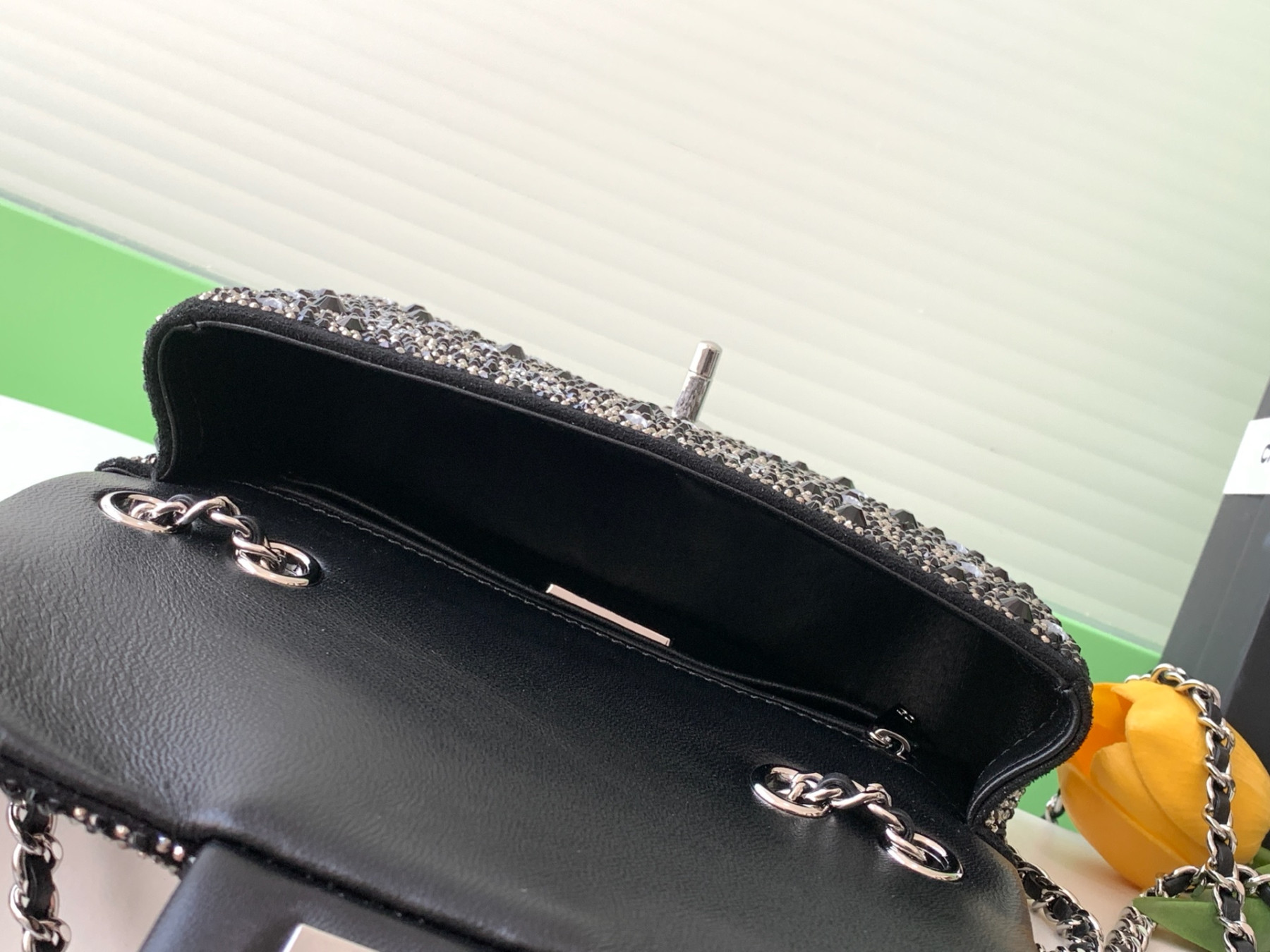 Ch**el Flap Bag 20cm