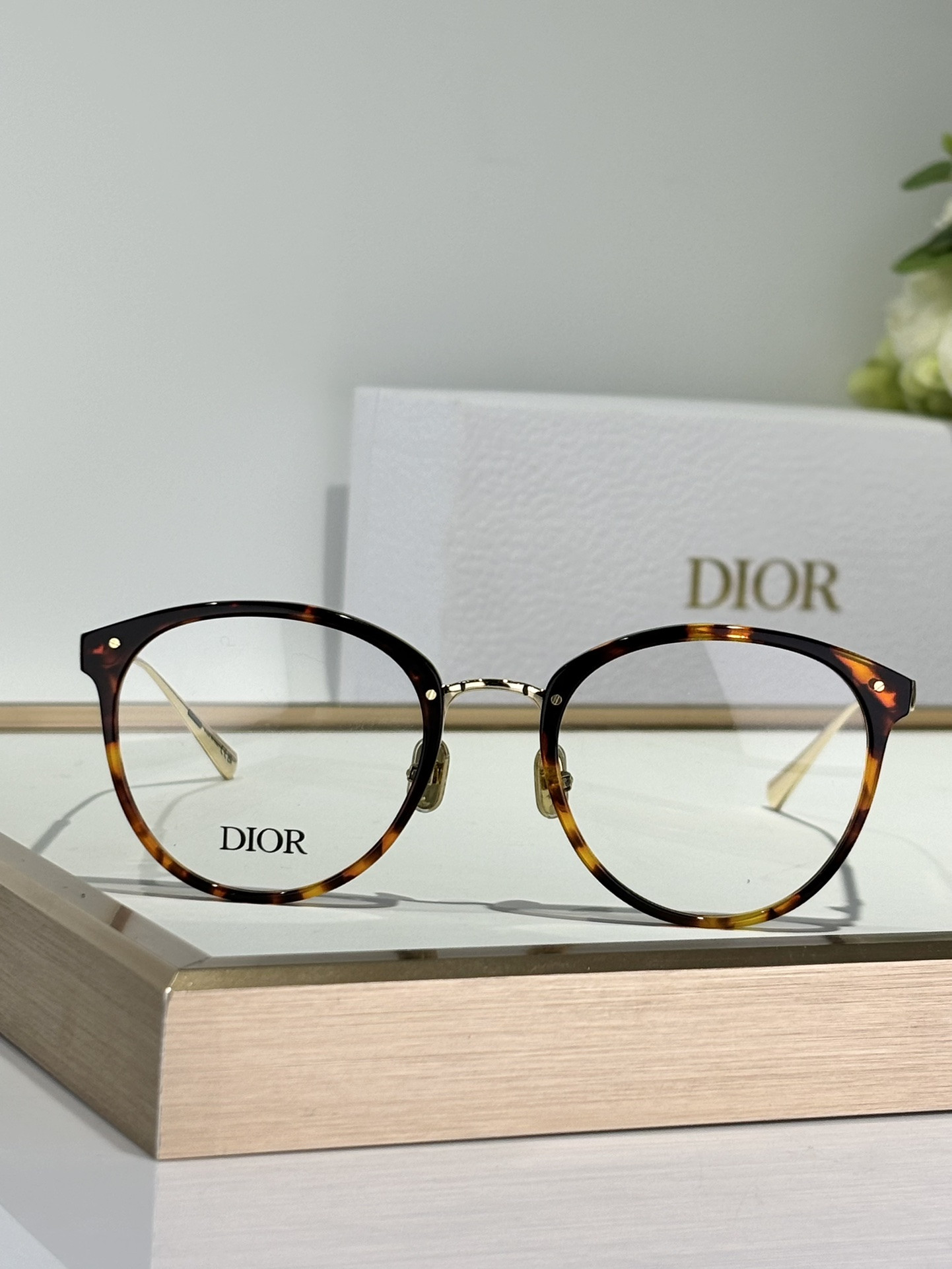 D10r Glasses Mini CD A6L 51-20-145
