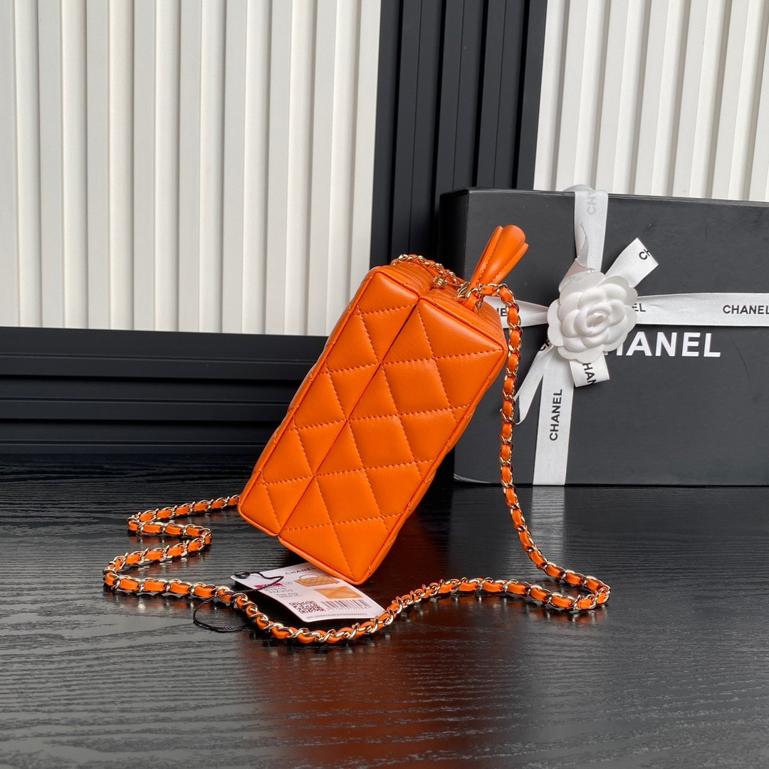 Ch**el Box bag 15x22x7.5cm