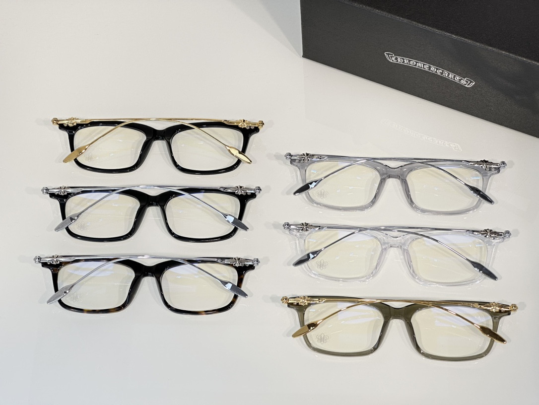 Ch*0me He**ts Glasses CH8237 53-17-149