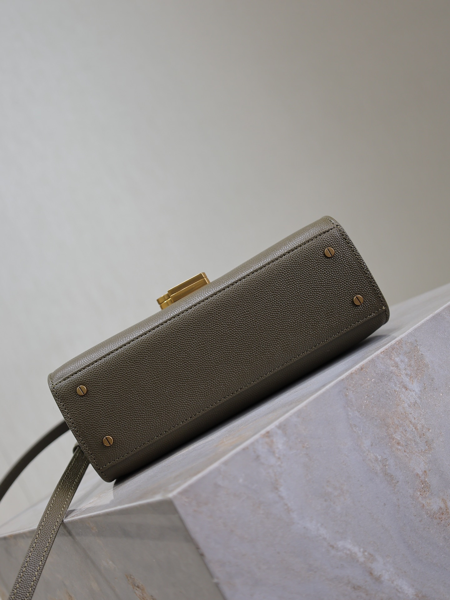 Y51 cassandra mini top handle bag 20x16x7.5cm