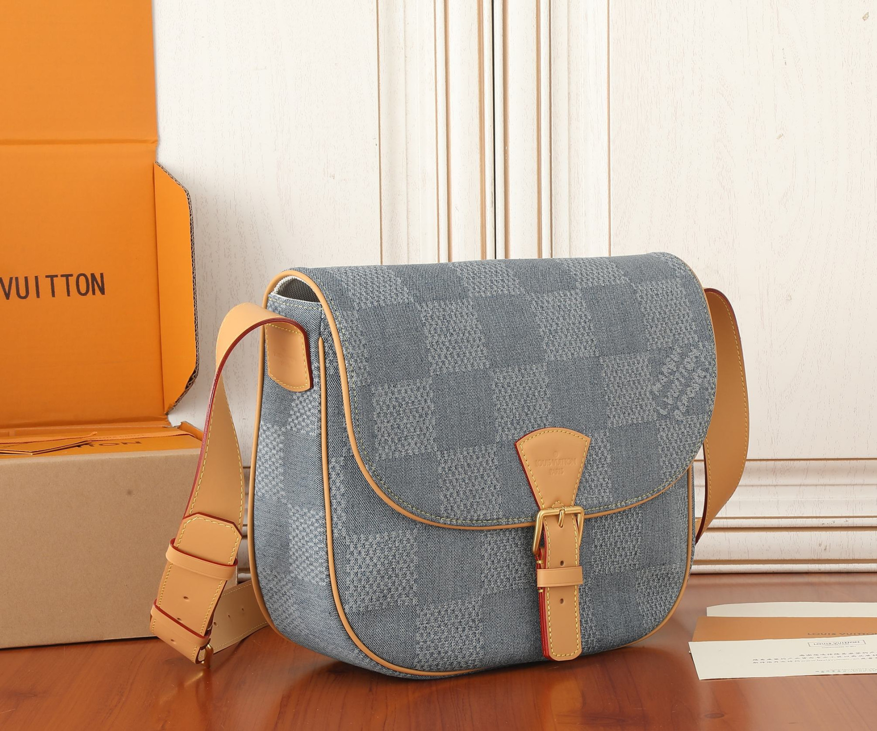 LV Montsouris Messenger MM N40743 35x29x12cm