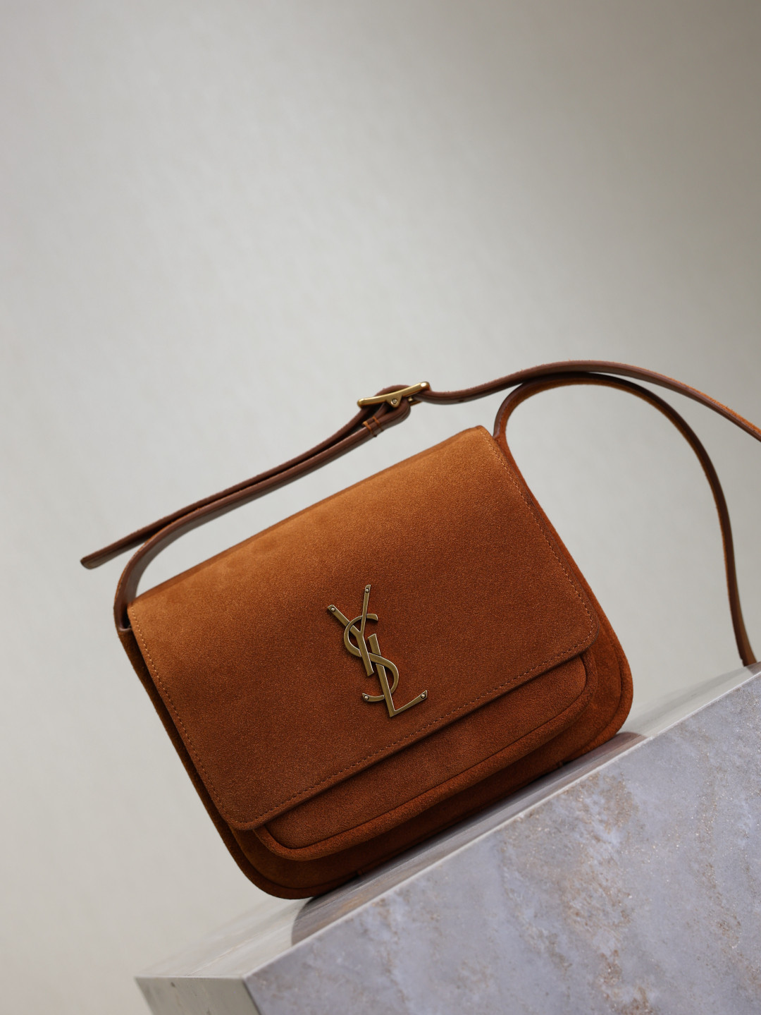 Y51 NIKI satchel in suede 21.5x16x9cm